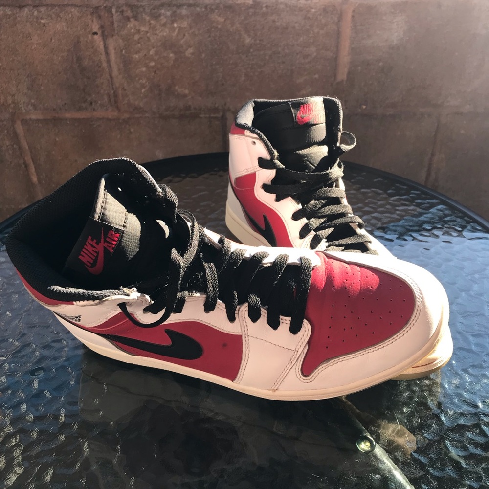 Air Jordan Retro 1